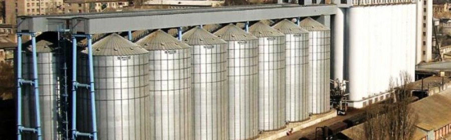 Начато строительство нового портового склада в Херсоне