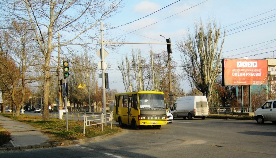 В маршрутках Херсона промышляют мыши и карманники