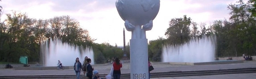 Депутат Херсонского горсовета «разнес» памятник жертвам Чернобыля
