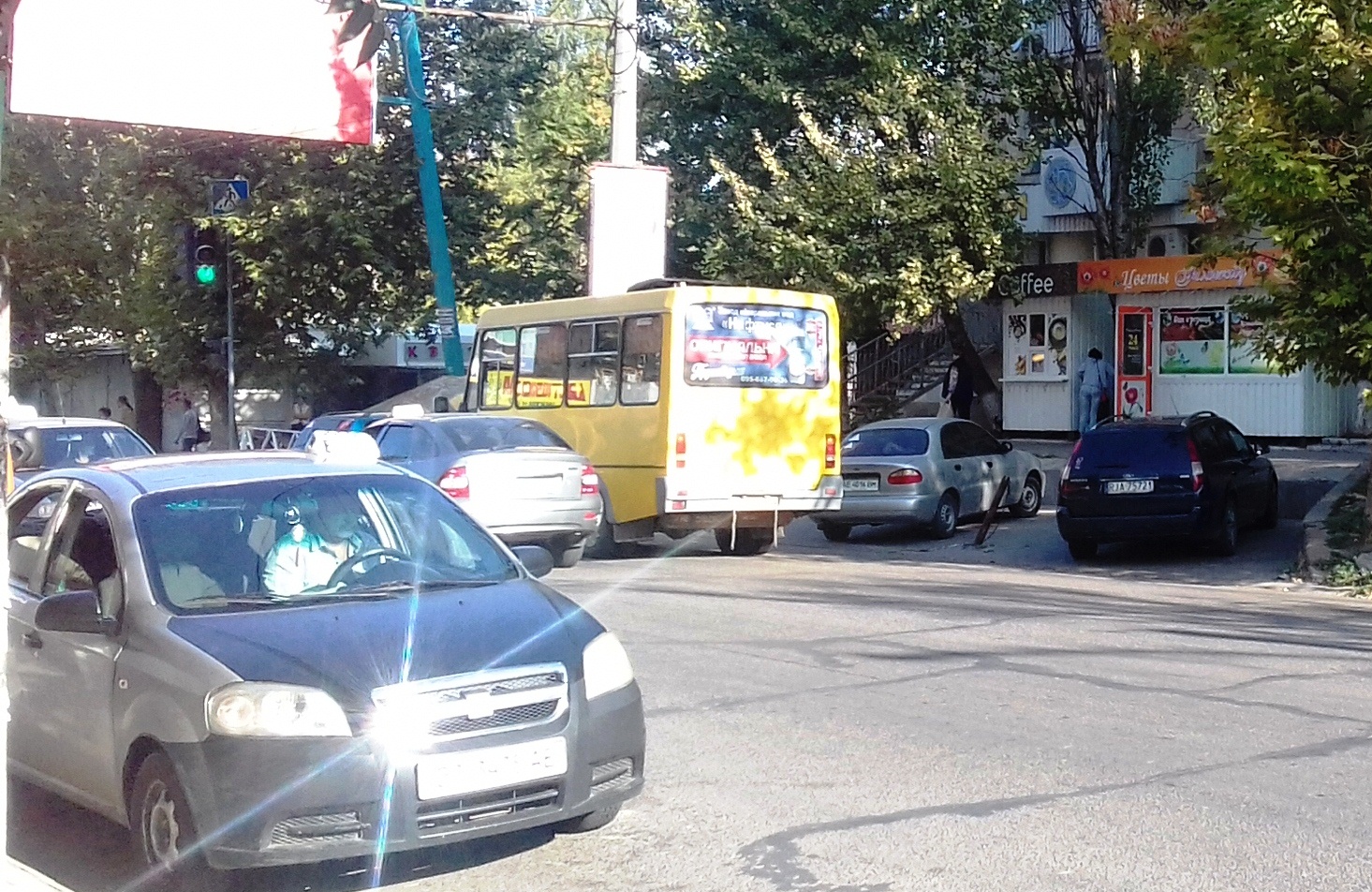 Дорожное движение на день знаний в Херсоне 