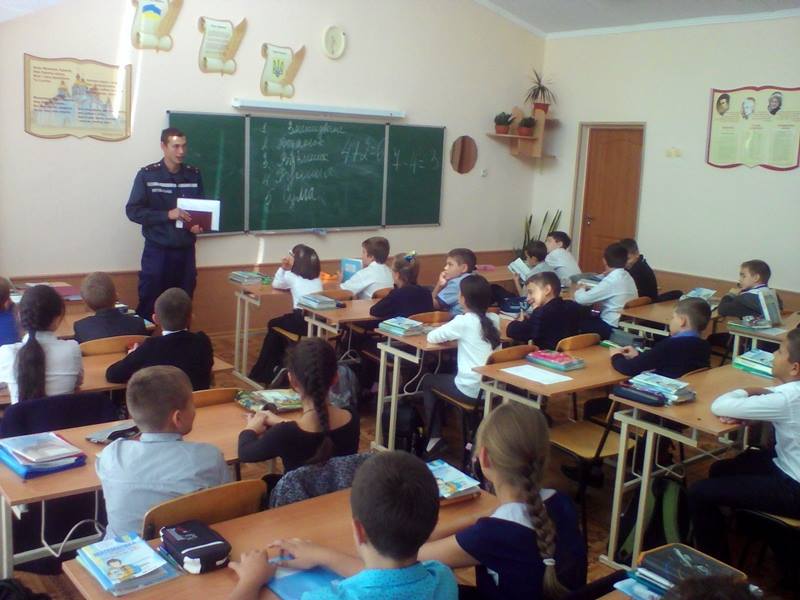 Опалювального сезону ще нема, а профілактика від пожежних Херсонщини  почалася