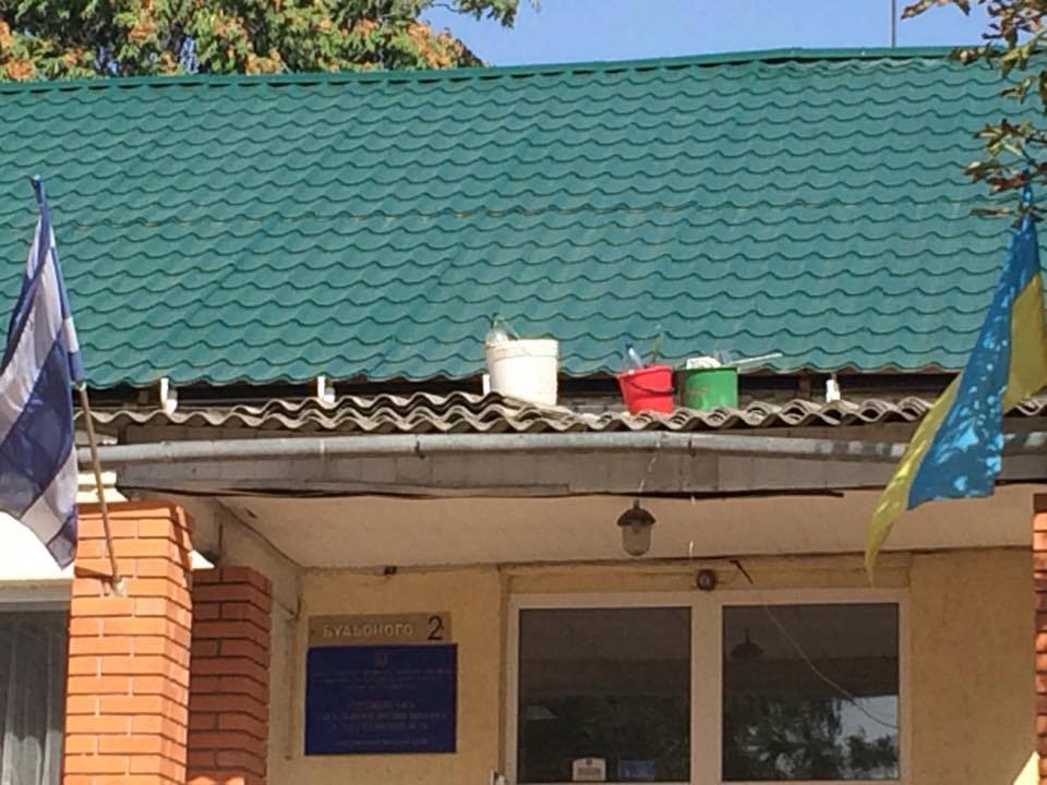 Херсонские активисты рассказали, почему школа № 21 продолжает привлекать их внимание