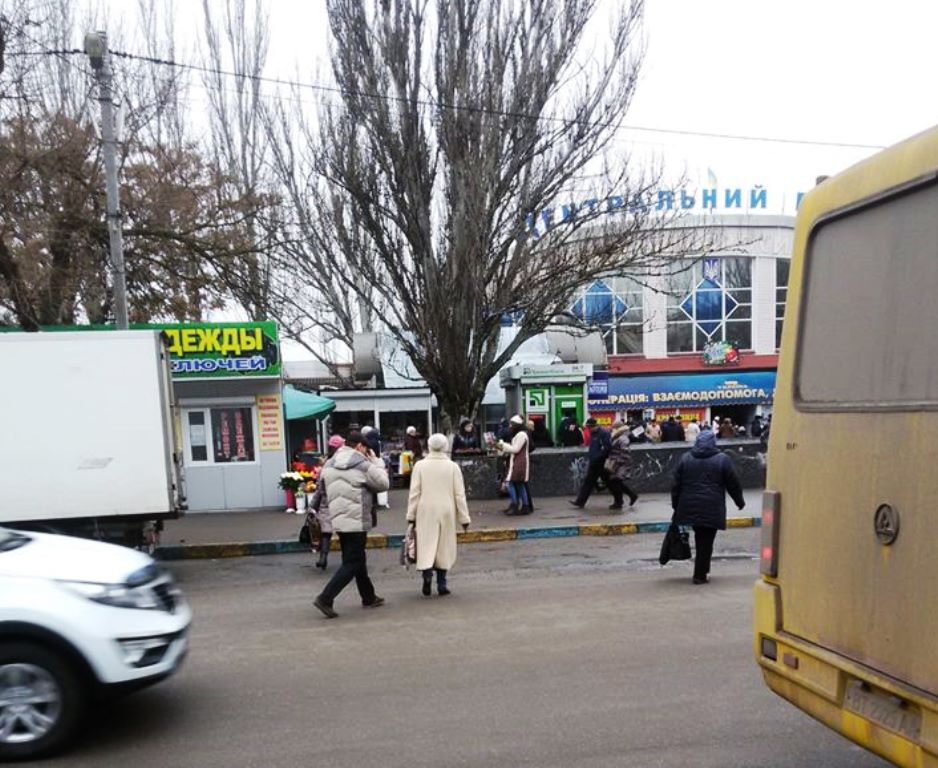 Херсонським пішоходам нагадали про їх обов’язки Херсонським пішоходам нагадали про їх обов’язки