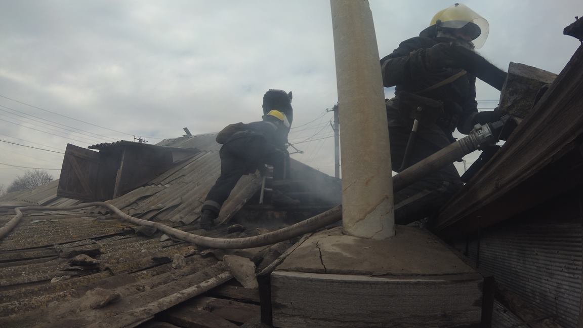 На Херсонщині дві родини ледь не залишилися без домівок, а один домовласник - учадів на смерть На Херсонщині дві родини ледь не залишилися без домівок, а один домовласник - учадів на смерть