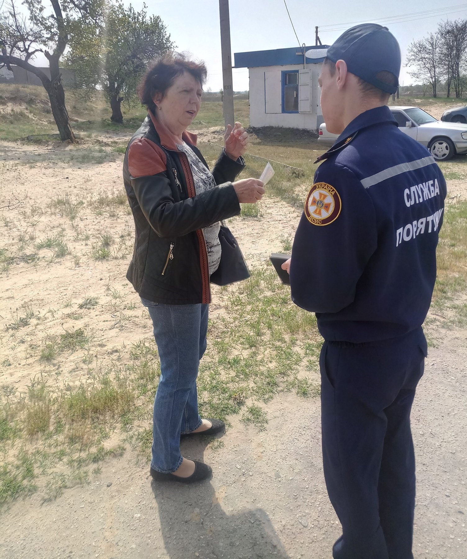Олешківські рятувальники закликають бути обережними!