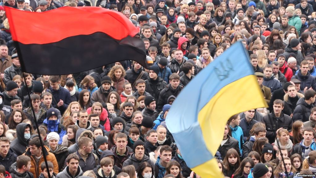 Чи піднімуть у Херсоні червоно-чорний прапор? (відео) Чи піднімуть у Херсоні червоно-чорний прапор? (відео)