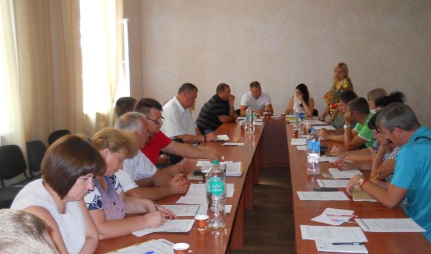 На Херсонщині відбулася нарада з насіннєвими виробниками області На Херсонщині відбулася нарада з насіннєвими виробниками області