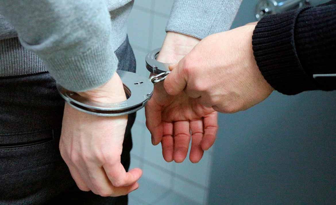 Голопристанські оперативники затримали підозрюваних у крадіжці дизпалива та акумуляторів Голопристанські оперативники затримали підозрюваних у крадіжці дизпалива та акумуляторів