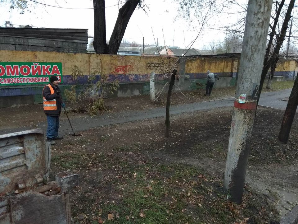У Херсоні ліквудують наслідки листопаду У Херсоні ліквудують наслідки листопаду