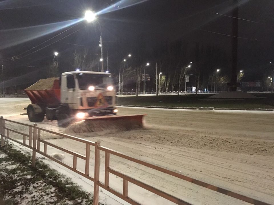 Не все так плохо в любимом городе - херсонцы о работе снегоуборочной техники