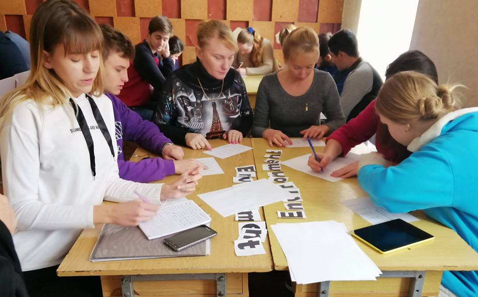 Хто вправніше та розумніше: у морському ліцеї ХДМА навчальні будні проходять незвичайно  (ФОТО)