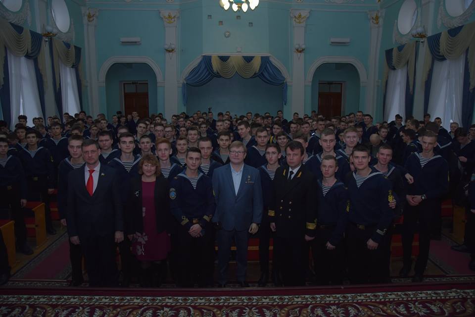 Херсонські курсанти з перших вуст та на власні очі побачили стрічку «Бранці Кремля» (ФОТО)