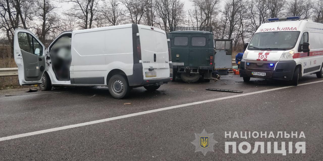 Порушення ПДР - поліція попередньо кваліфікувала причину сьогоднішньої смертельної ДТП на Херсонщині
