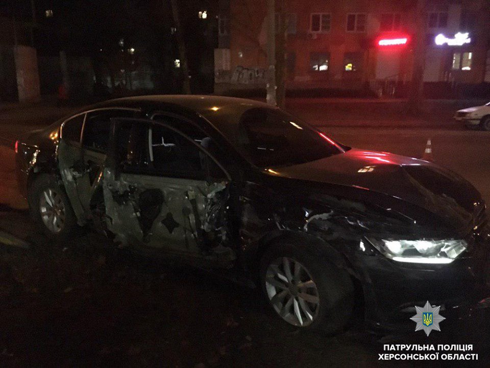 Винуватець учорашньої потрійної ДТП у Херсоні отримав три протоколи, матеріали спрямовані до суду Винуватець учорашньої потрійної ДТП у Херсоні отримав три протоколи, матеріали спрямовані до суду