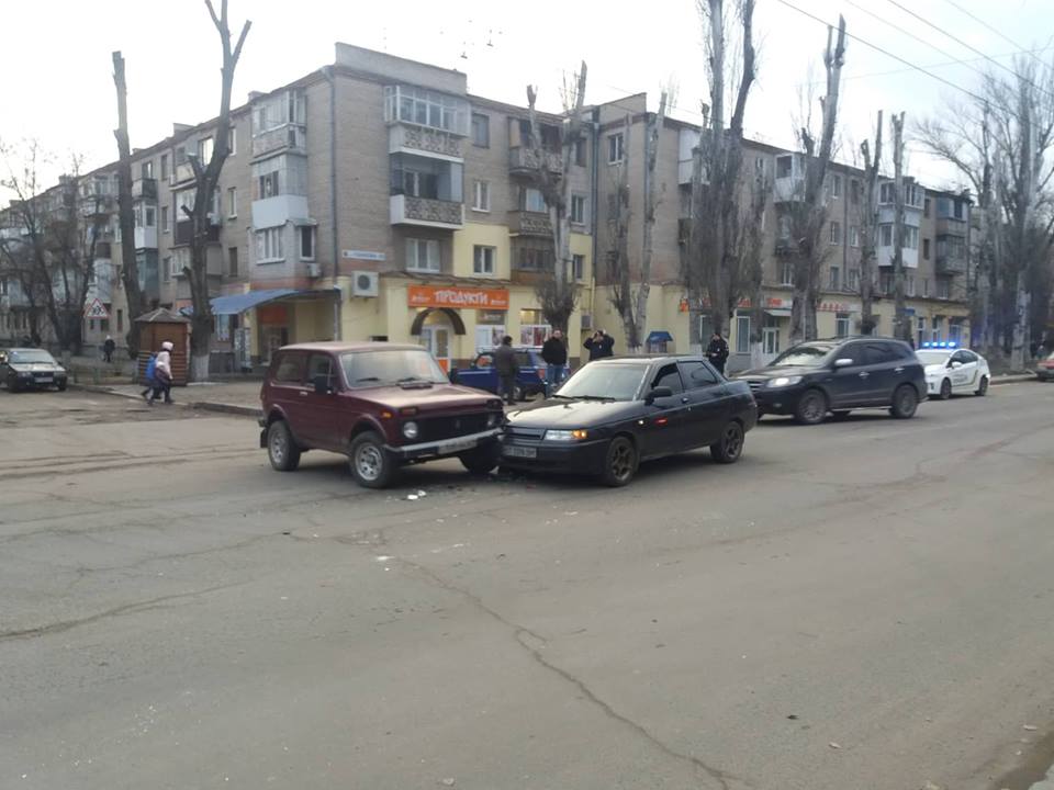 В Херсоне четверг стал урожайным на ДТП (ФОТО)