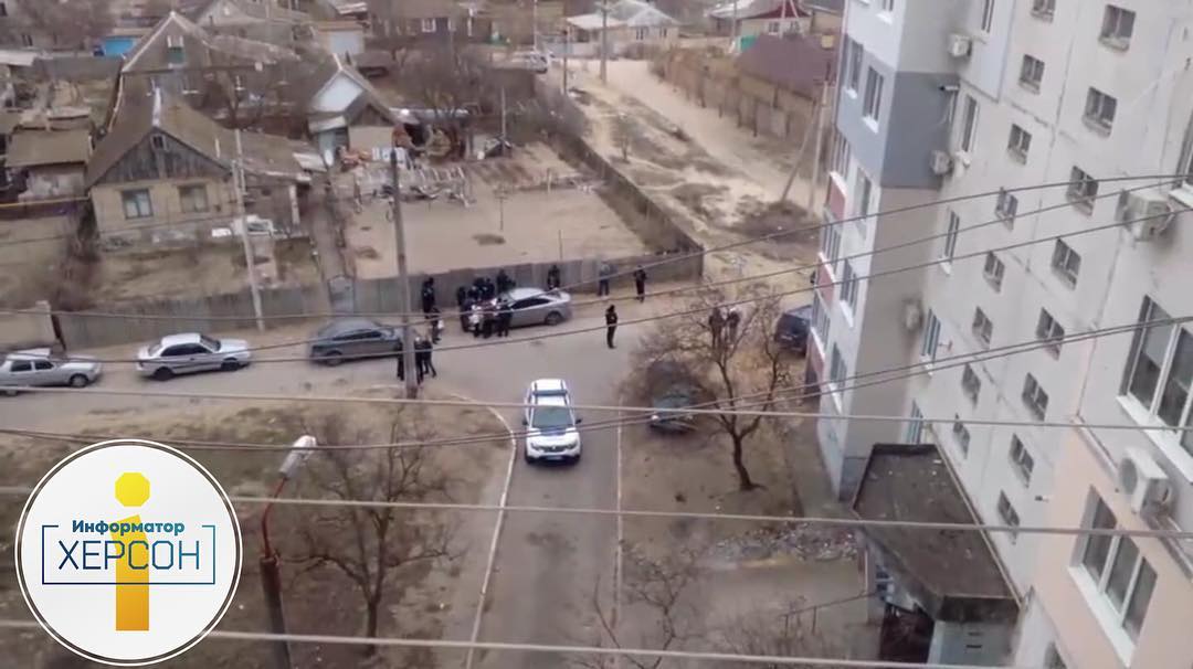 В Олешках обезвредили банду домушников-гастролеров (ФОТО) В Олешках обезвредили банду домушников-гастролеров (ФОТО)