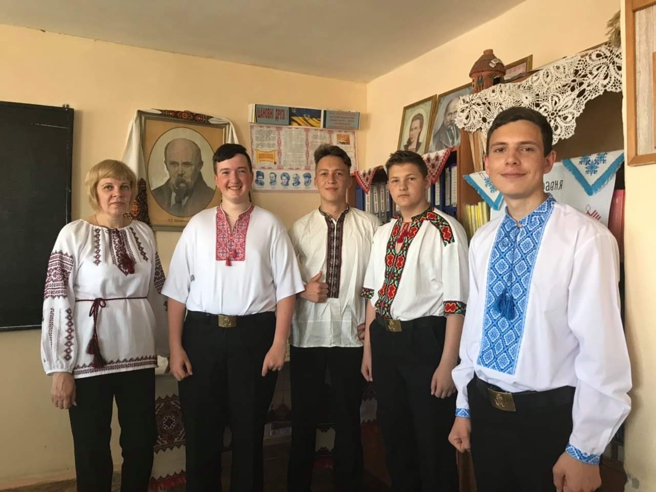 У ХДМА відбулися цікаві заходи з нагоди Дня вишиванки У ХДМА відбулися цікаві заходи з нагоди Дня вишиванки