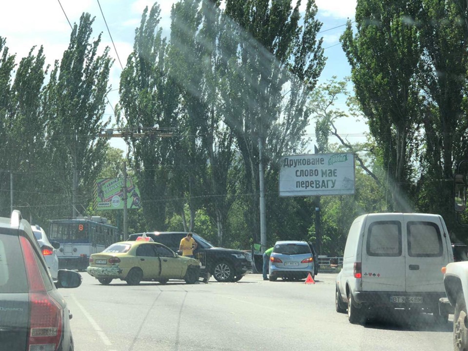 На площади Победы ДТП с участием На площади Победы ДТП с участием