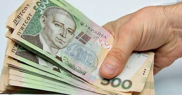 Інтернет-шахраї ошукали херсонців на 100 000 гривень
