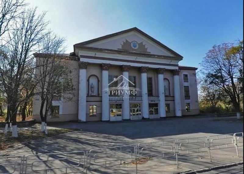 В Херсоне появилась перспектива решения проблемы стихийной торговли на проезжей части?