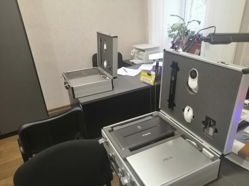В ЦНАПах Херсонщини з’явилися 4 мобільні кейси