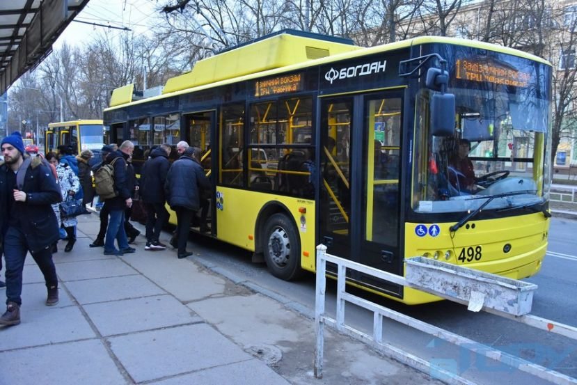 Херсон нарешті отримає кредит на закупівлю 50 тролейбусів