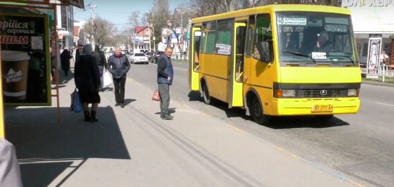 Перевізники Херсона намагаються дотримуватись правил безпеки через коронавірус - ВІДЕО