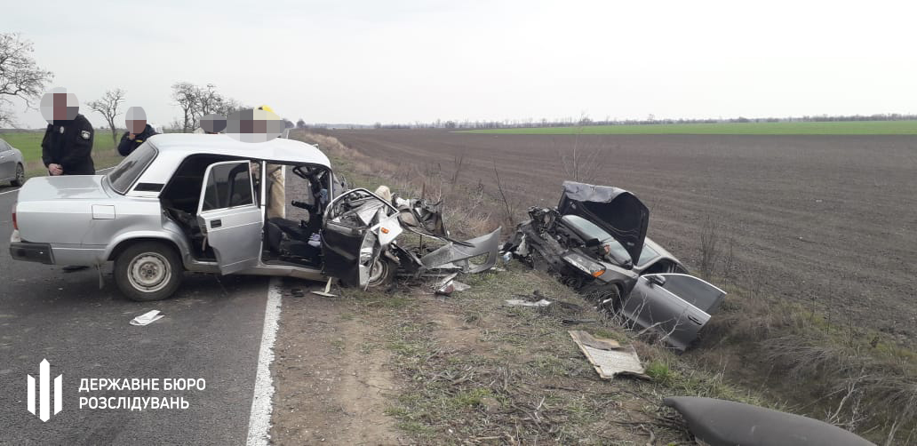 ДБР розслідує обставини ДТП на Херсонщині, в якій загинув  офіцер поліції