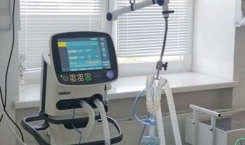 Для лІкарень Херсонської області закупили 33 апарати штучної вентиляції легень