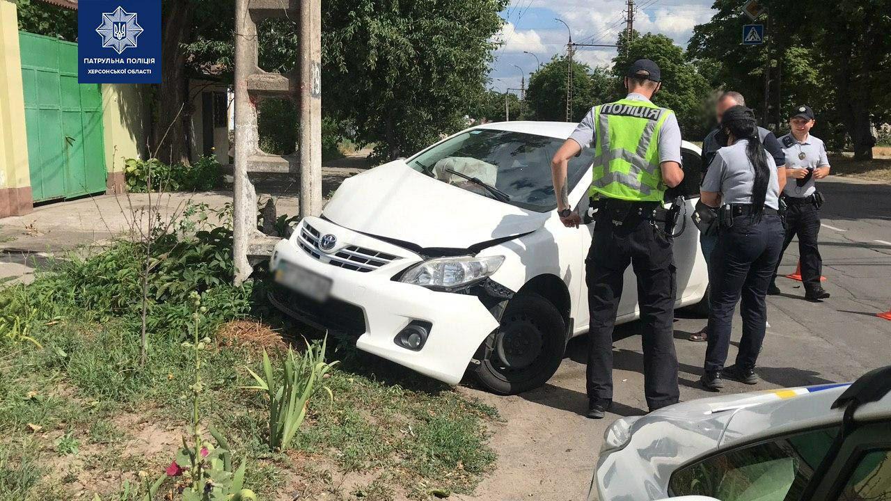 Херсонські патрульні склали протоколи на чергового 