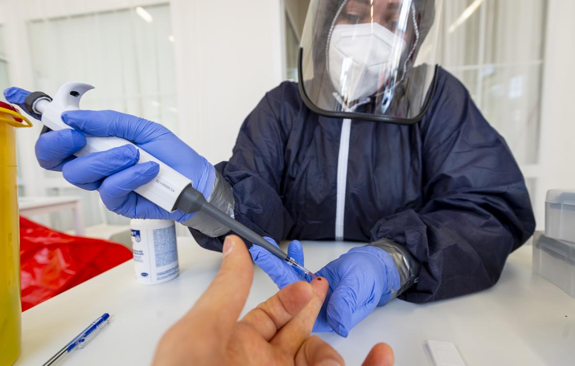 На Херсонщині перевіряють на COVID-19 працівників дитячих оздоровчих таборів