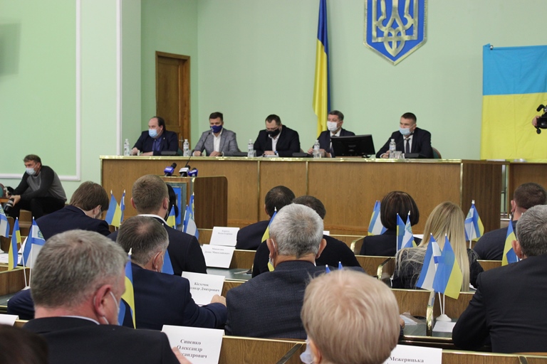 Голові Херсонської облради обрано трьох заступників