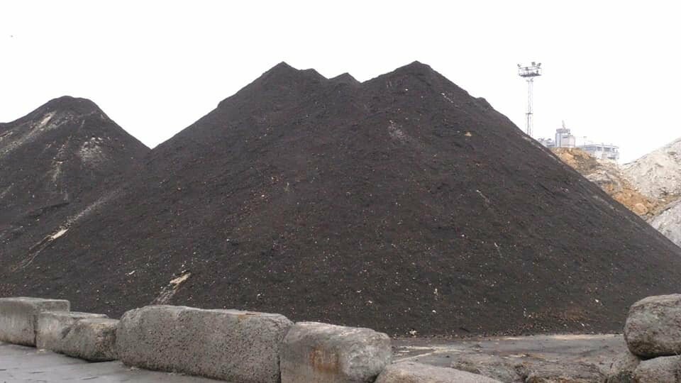Ввезенный из Черногории в Херсон песок таки оказался токсичным