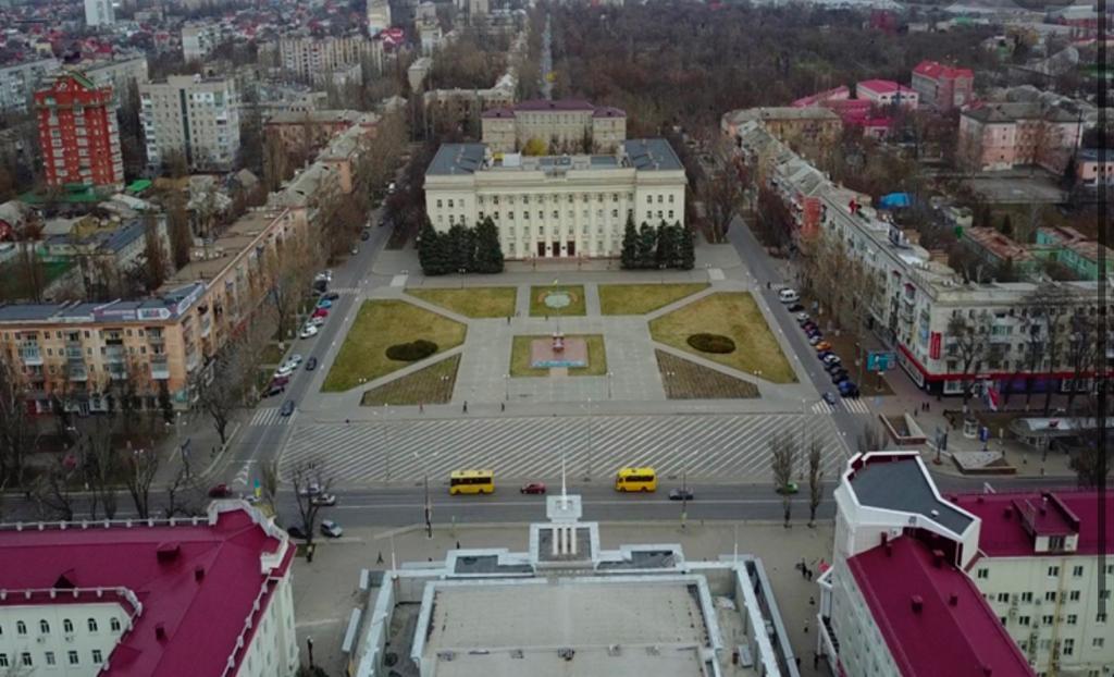 Громада Херсона розглянула варіанти реконструкції Алеї Героїв та модернізації площі Свободи