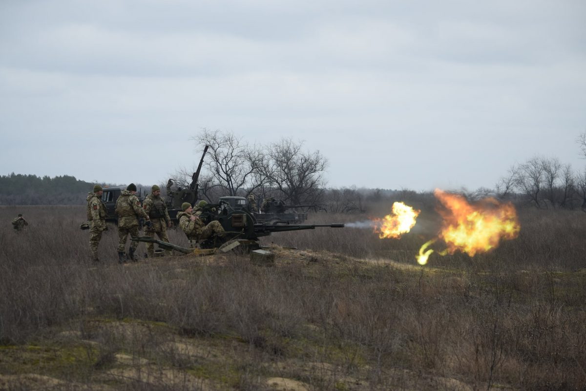 Піхотинці на Херсонщині тренуються знищувати наземні цілі із зенітних установок