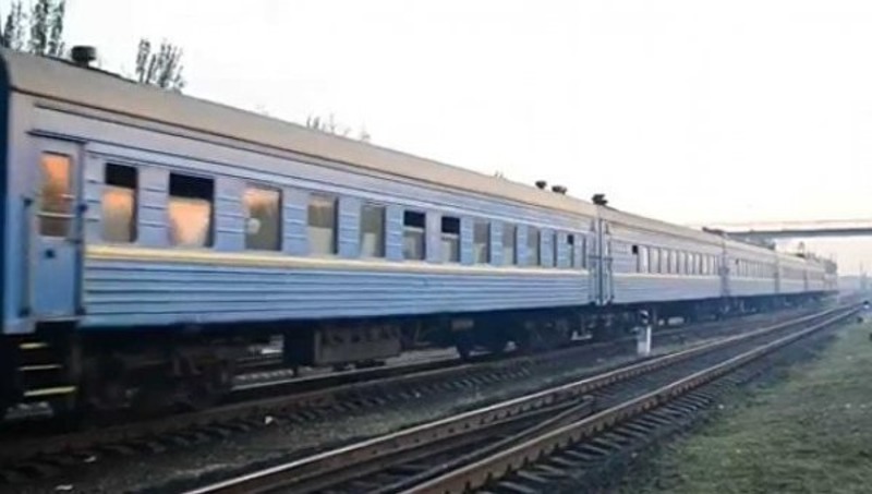 Через технічні неполадки потяг Київ-Херсон сьогодні запізнюється
