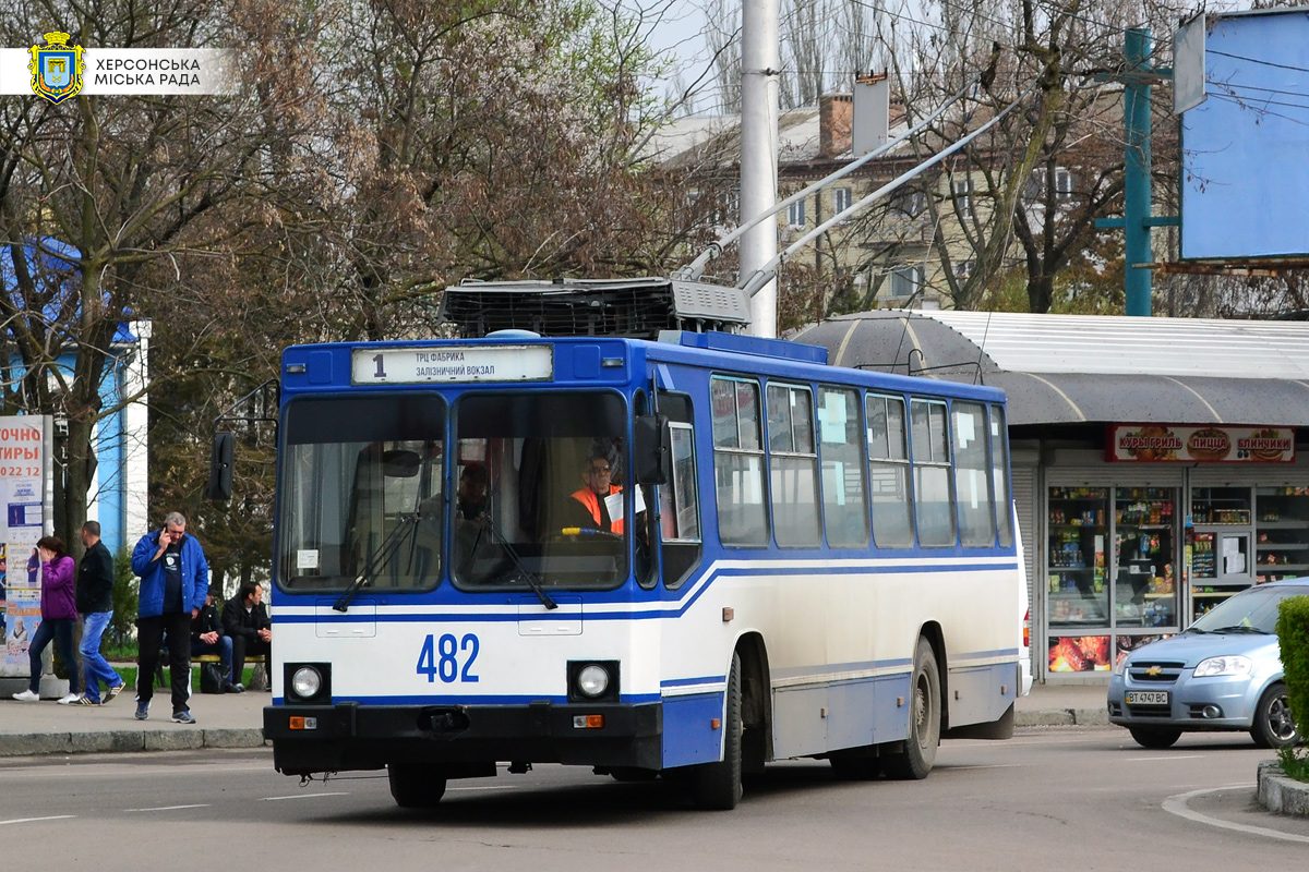 У Херсоні тимчасово зміняться маршрути руху автобусів і тролейбусів