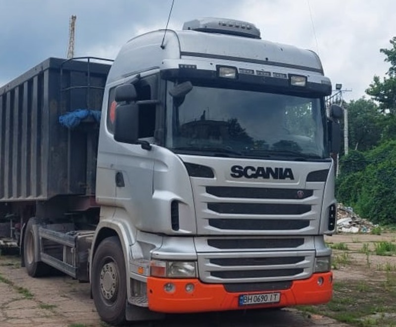 Поліція відкрила кримінальне провадження за фактом ввезення радіаційного металу до Херсонського морського порту