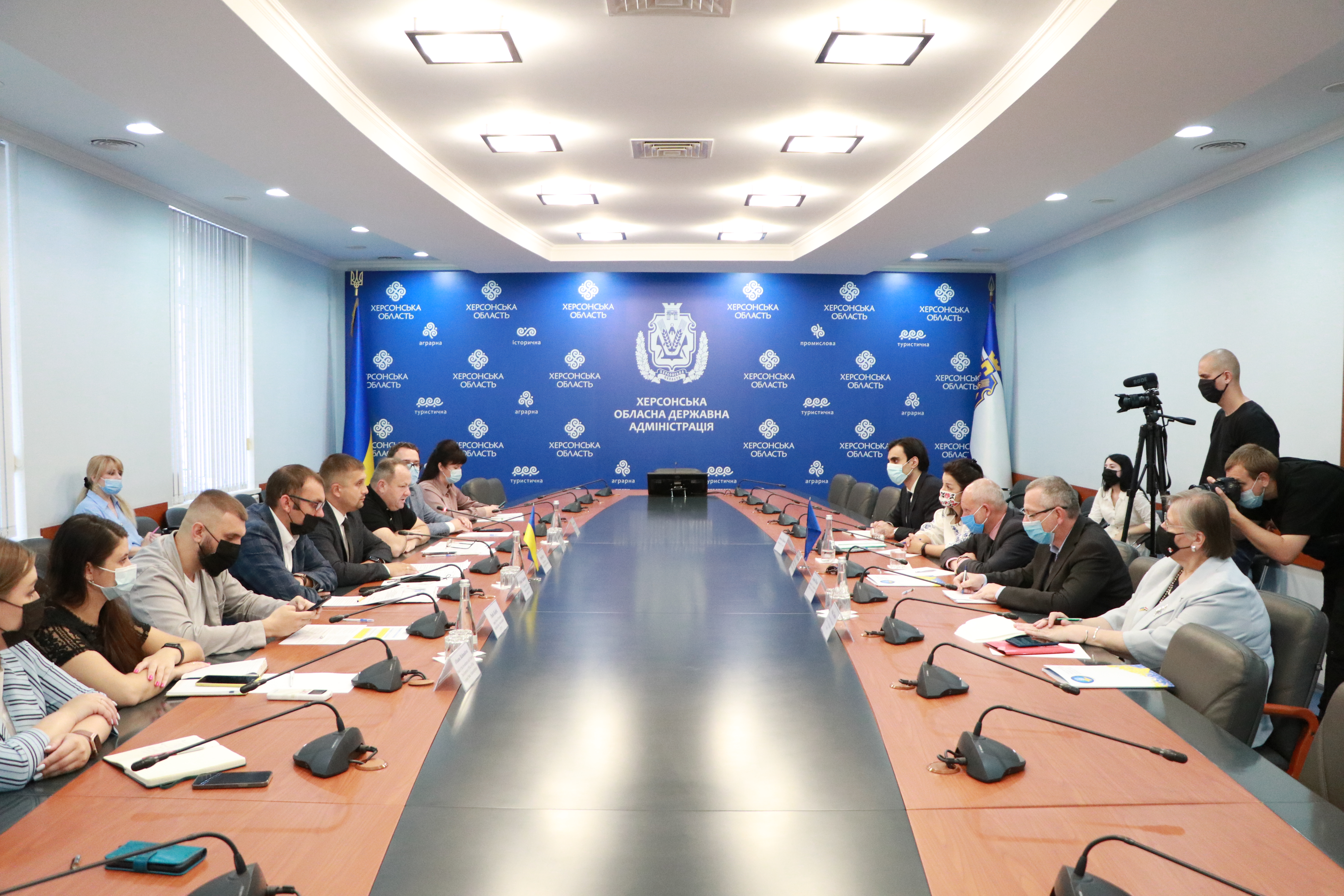 «Нам важливо переймати досвід європейських країн задля розвитку Херсонщини», – Олександр Самойленко «Нам важливо переймати досвід європейських країн задля розвитку Херсонщини», – Олександр Самойленко