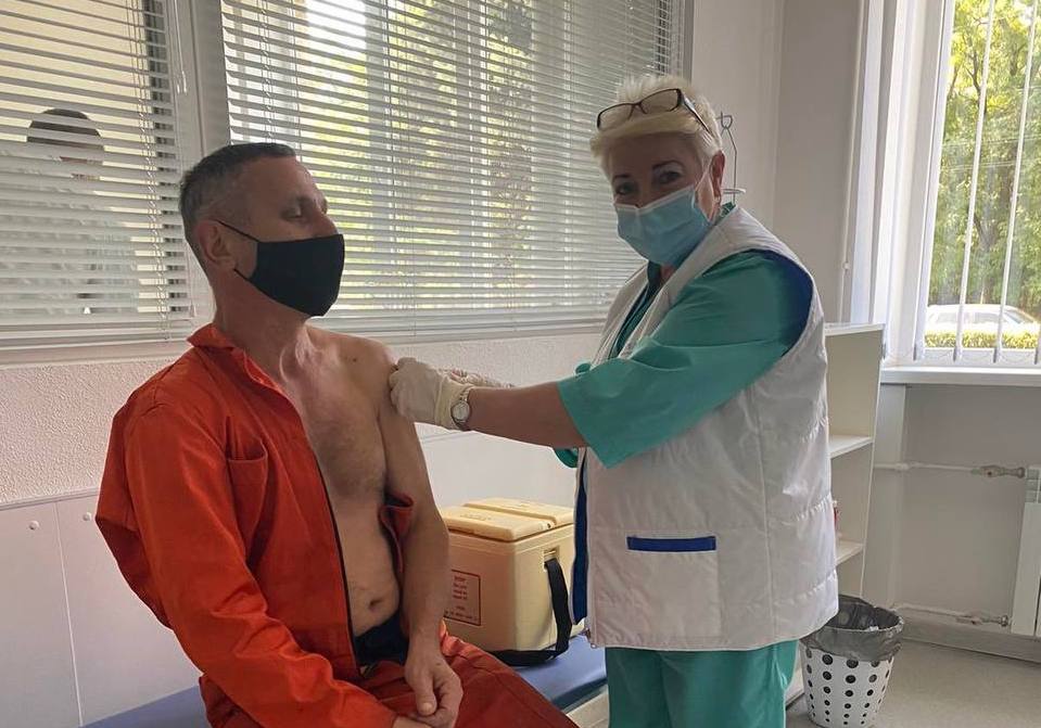 Сотрудники ГКП «Херсонэлектротранс» коллективно вакцинируются от COVID-19