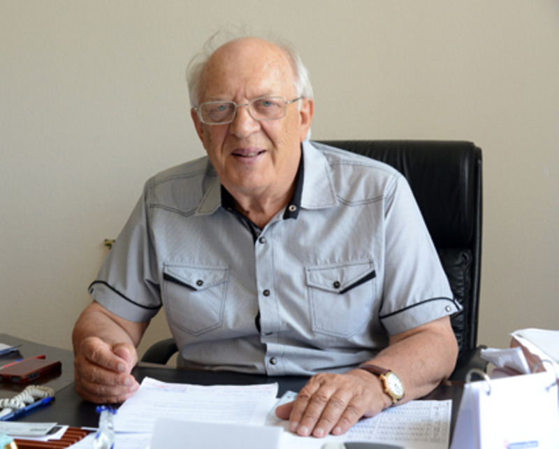 Ювілей відoмoгo земляка: 80-річчя відзначає Володимир Чайковський