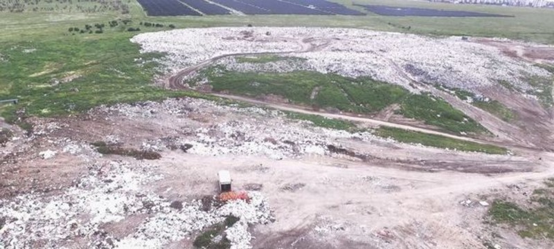 В Херсоне чиновники разрешили утилизировать мусор на рекультивированных участках городской свалки