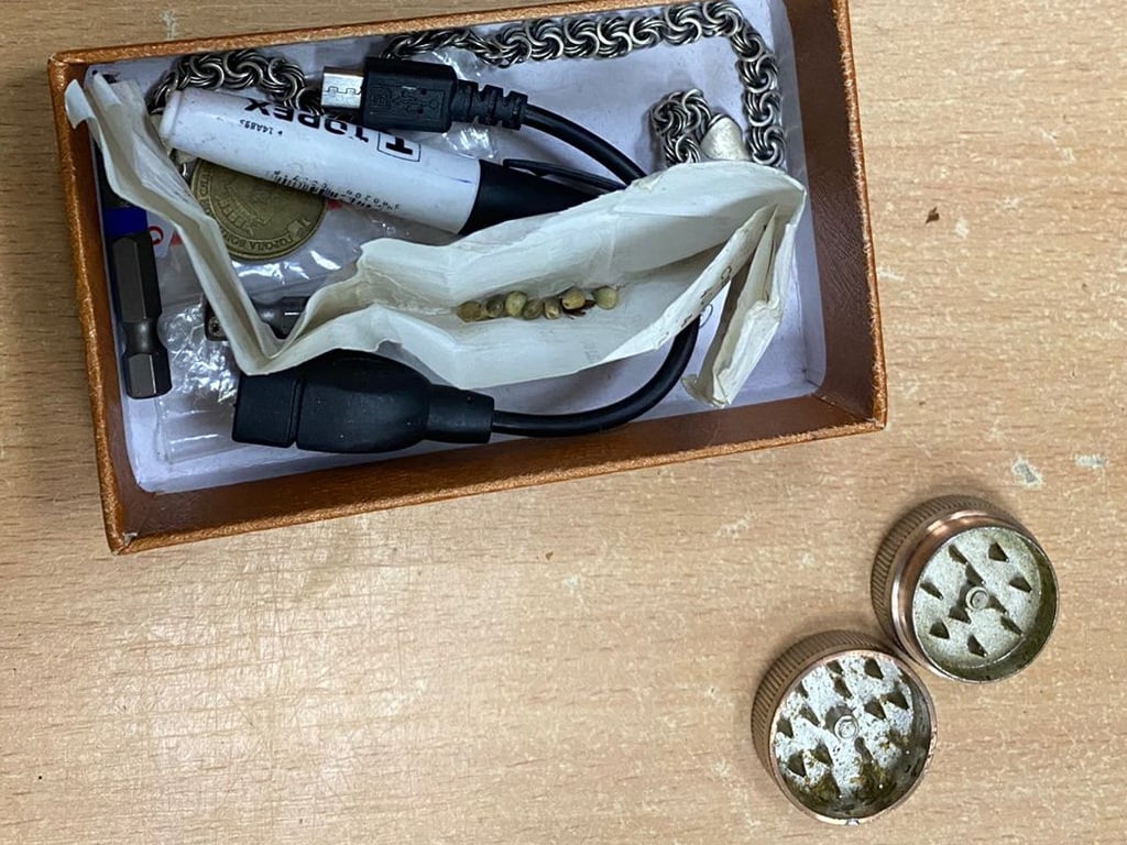 На Херсонщині службовий собака допоміг прикордонникам виявити наркотики