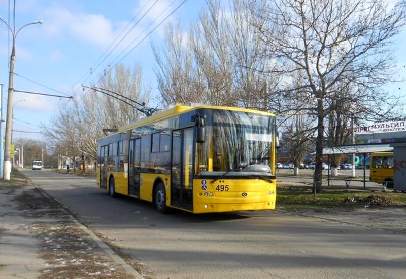 У Херсоні продовжує працювати 7 тролейбусних маршрутів