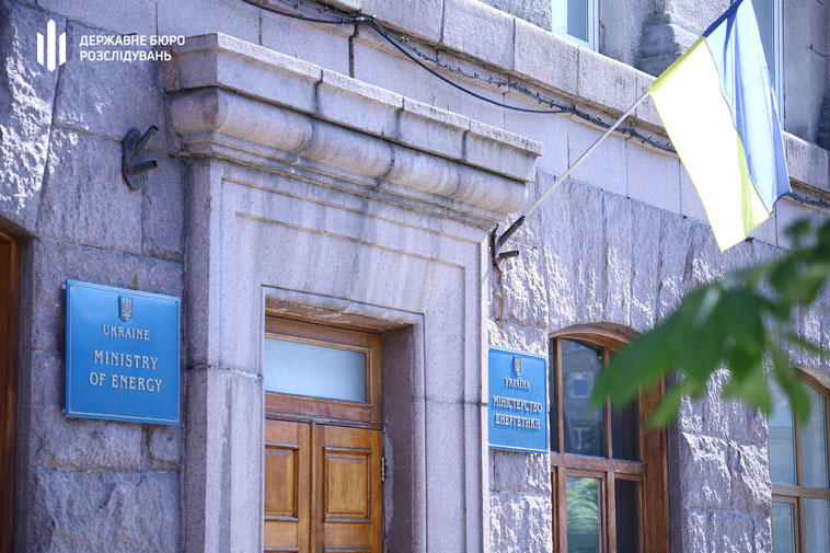 Міненергетики продовжує блокувати поставку трансформаторів на Херсонщину