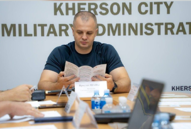 Міська влада закуповує для жителів Херсона вогнегасники